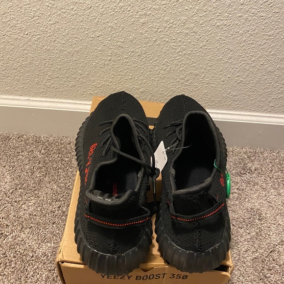 YEEZY Boost V2 Bred size 12.5 main image 5